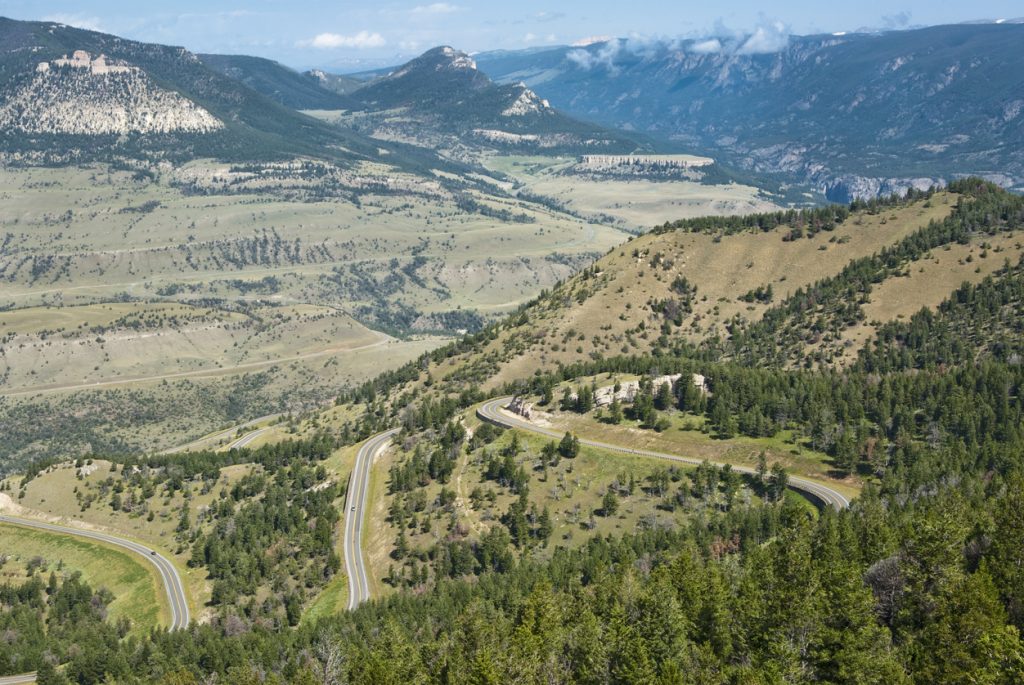 View of the mountains and valleys along the Chief Joseph Scenic Byway in Wyoming. // (credit: Scenic America)