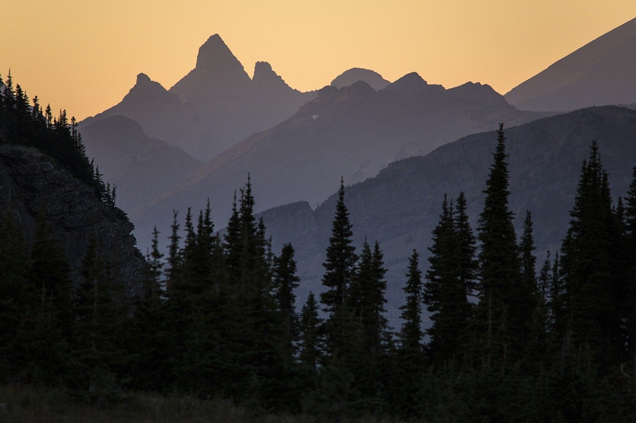 mountains-947321_1280 Glacier National Park